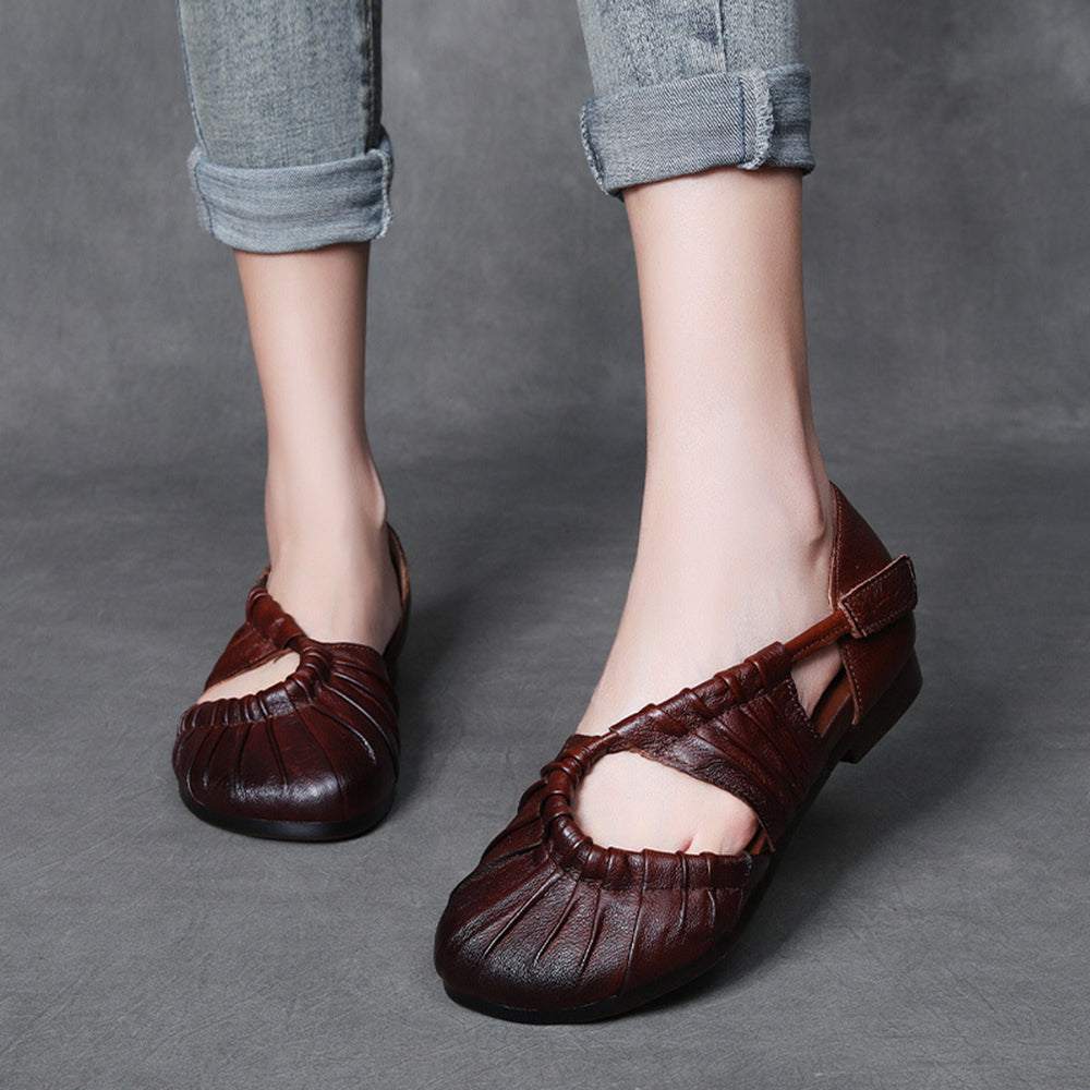 Closed Toe Pleated Flat Sandals