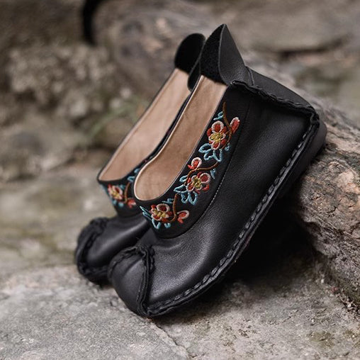 Retro Women Slip-On Embroidered Ethnic Style Genuine Leather Shoes