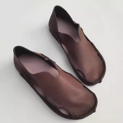 Wide Toe Cut-out Flat Leather Shoes