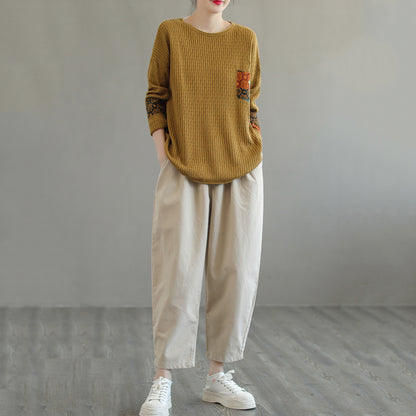 Retro Loose Fit Appliqued Thin Sweater