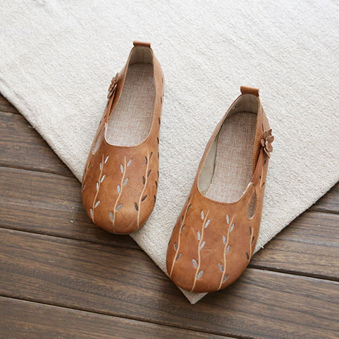 Women Hollow-Out Leather Flats Shoes